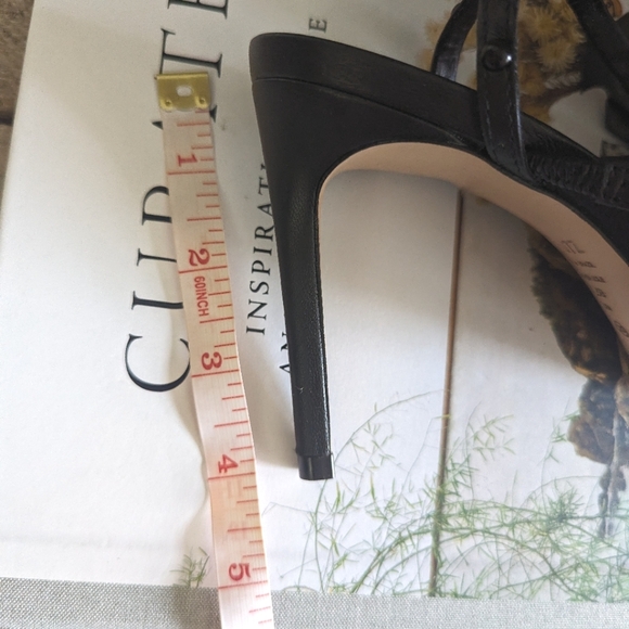 Schutz Leather Heels - Picture 9 of 9